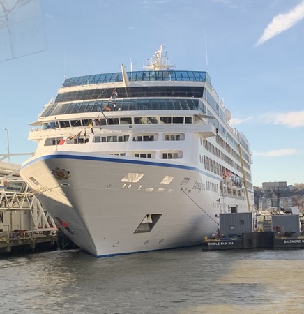 El Insignia,el barco que nos va a llevar a dar la vuelta al mundo